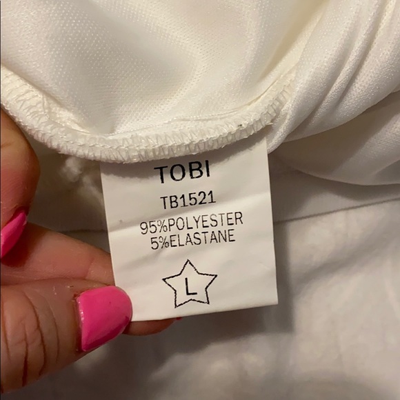 Tobi dress! 🤍 - Picture 7 of 8